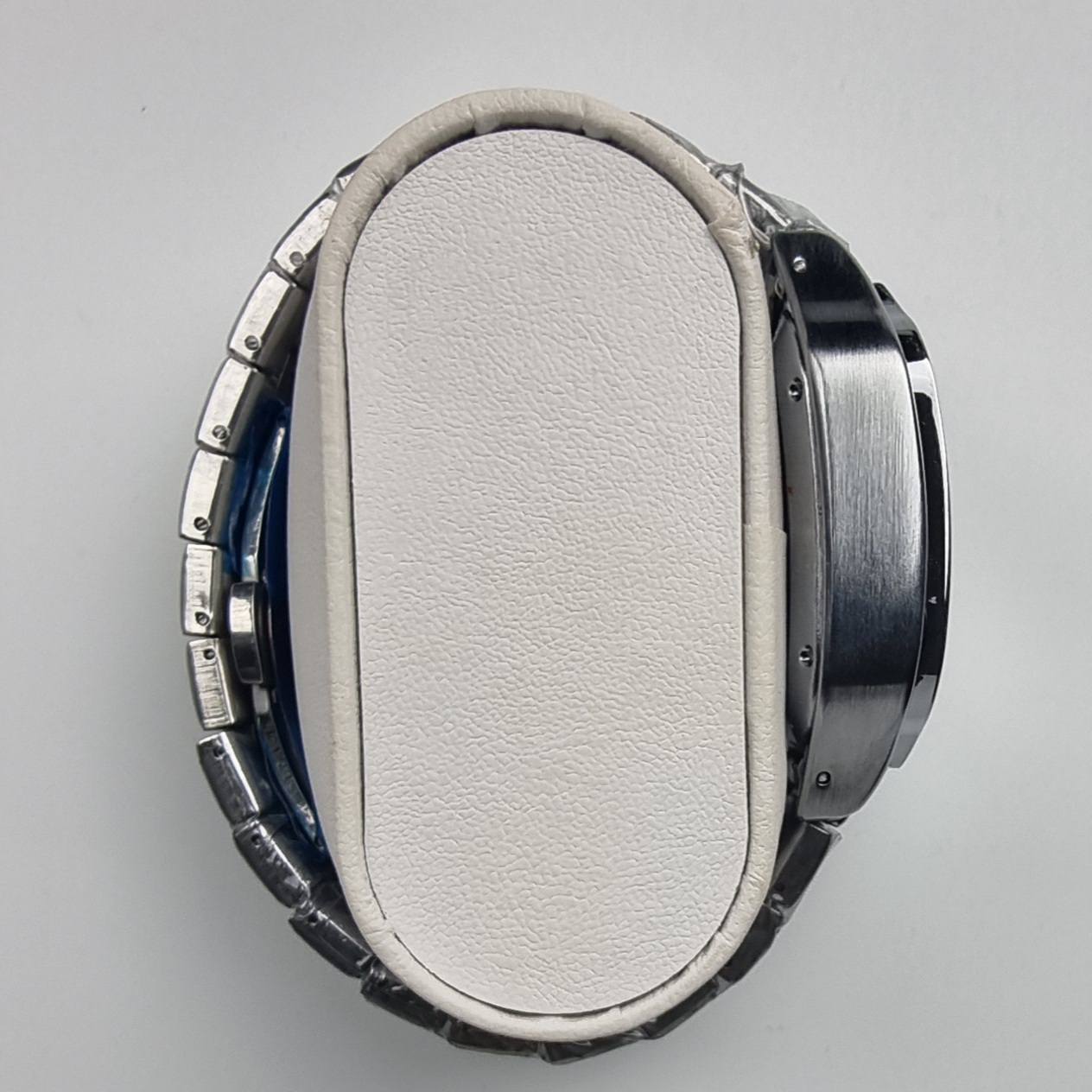 Cartier Santos - L'Icône du Luxe Intemporel