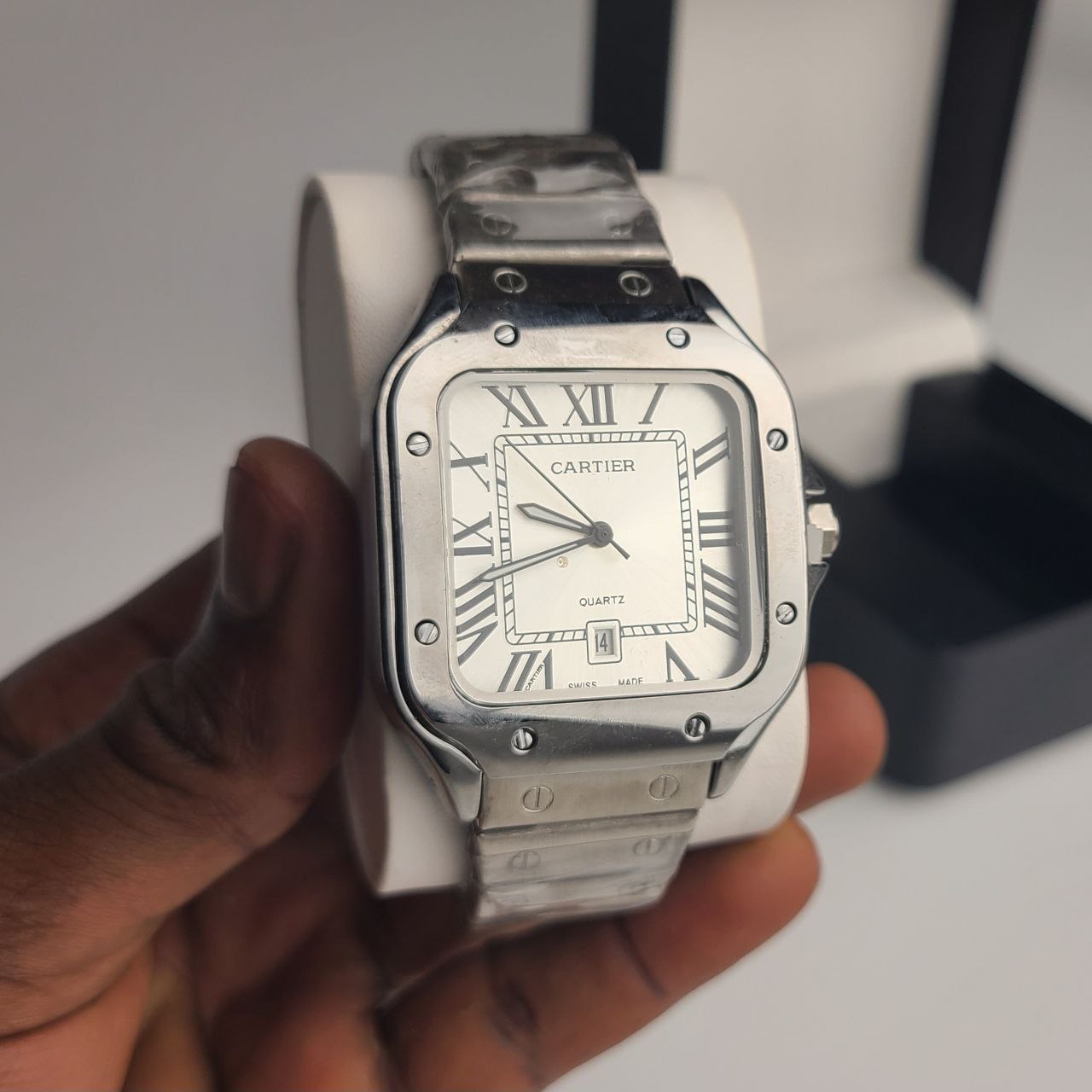 Cartier Santos - L'Icône du Luxe Intemporel